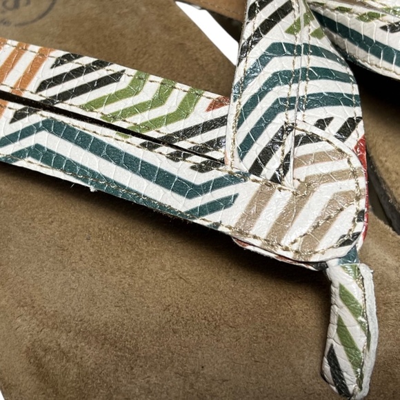 Taos Link Sandals Women's Size 10-10.5 EU 41 Multi Geometric Wedge Thong - Picture 9 of 12